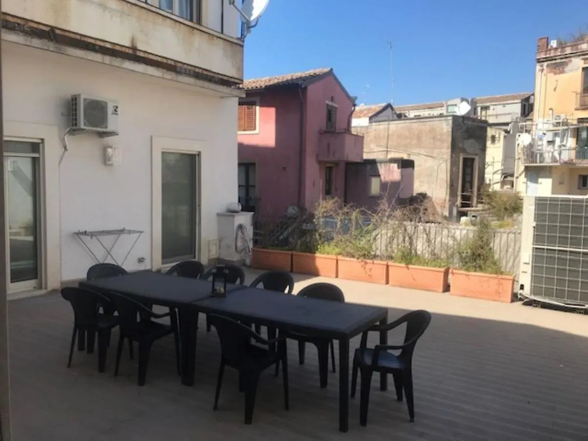 Suite Con Terrazza In Centro Storico Catane Italie
