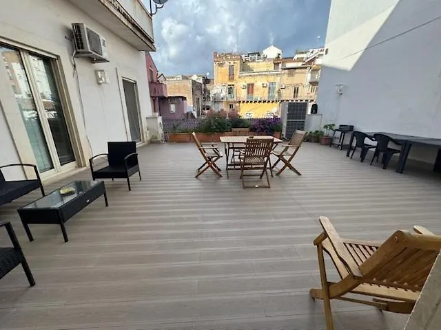Suite Con Terrazza In Centro Storico Catane