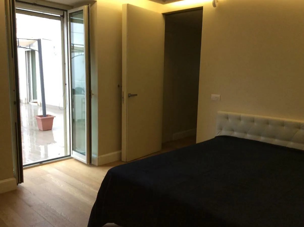Suite Con Terrazza In Centro Storico Catane