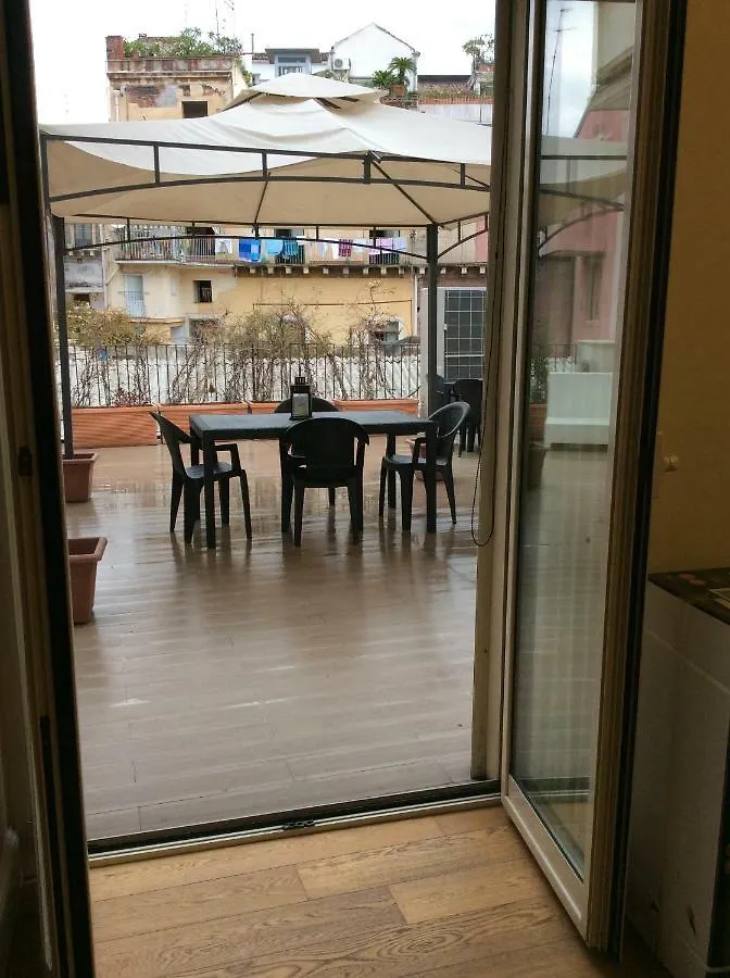 Suite Con Terrazza In Centro Storico Catane 0*,