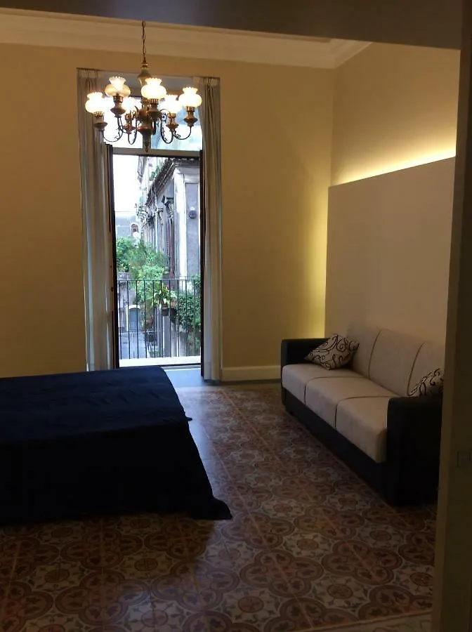 Suite Con Terrazza In Centro Storico Catane